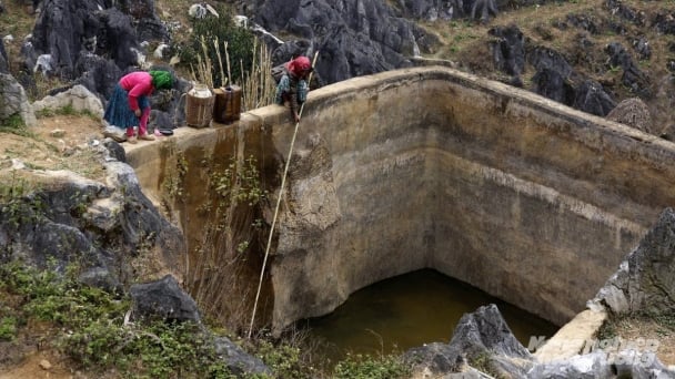 Sky-high reservoirs on rocky plateau: [3] A catalyst for ecotourism development